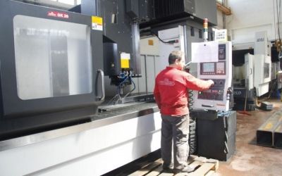 Gümüşpala Kalıp Makina A.Ş | Köprü Tipi 4 Eksen CNC Tezgahları