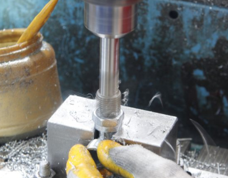 Gümüşpala Kalıp Makina A.Ş | Zamaklar